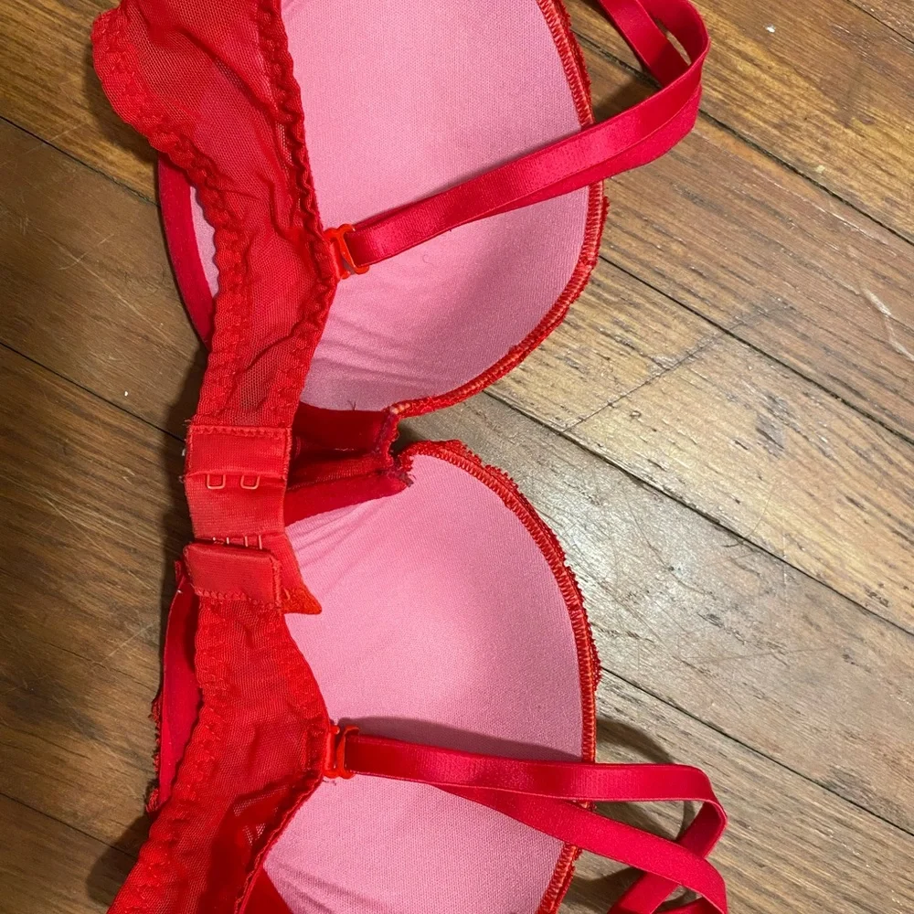 Red PINK by VS bra Size 34B - Picture 4 of 12